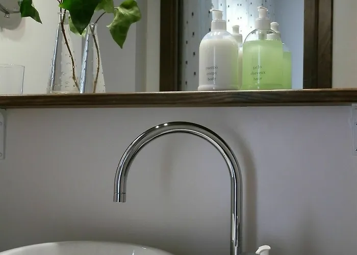 El Hotelito Отель Навалуэнга